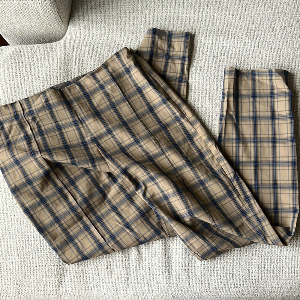 Women’s dress pants - straight leg